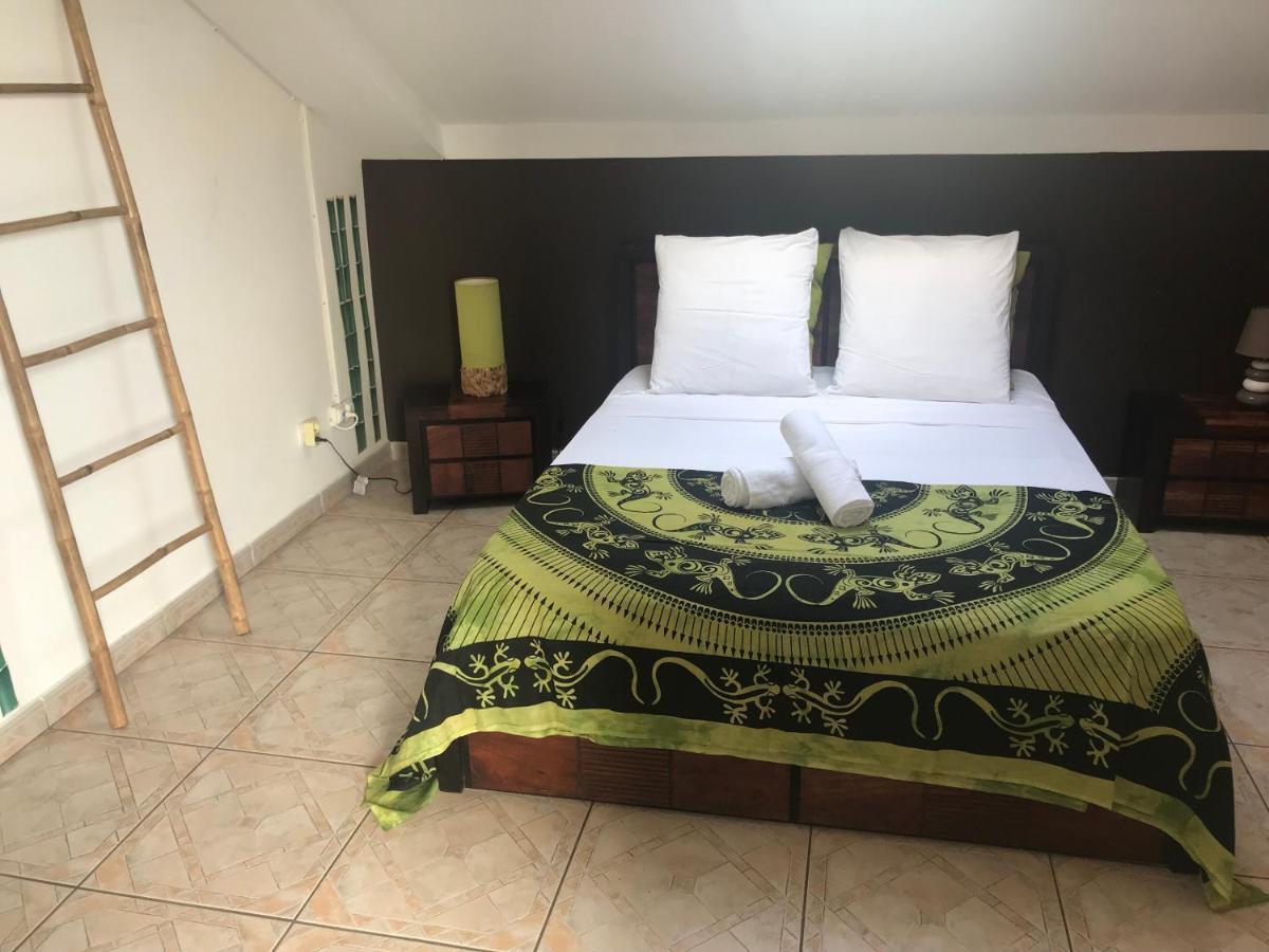 Le Repos D'Or Apartment Manapany-les Bains Luaran gambar